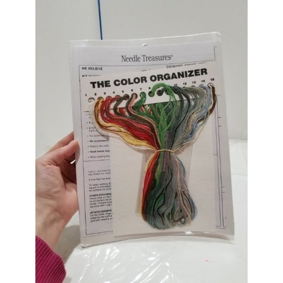 Needle Treasures Counted Cross Stitch Kit WE‎ BELIEVE IN SANTA CLAUSE New Sealed - Picture 6 of 6